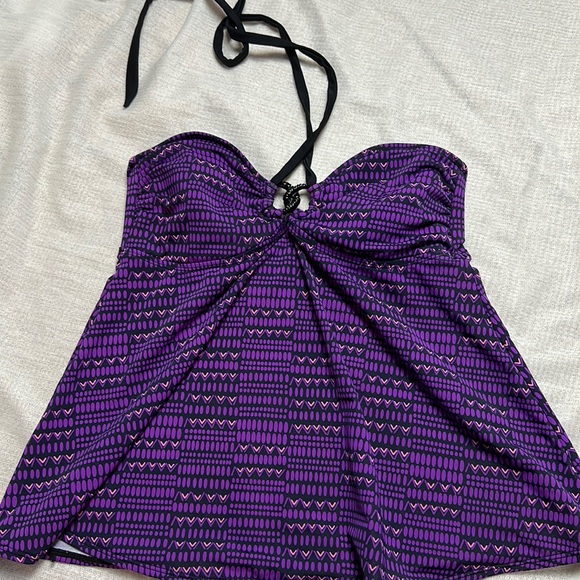 Liz Lange maternity for target purple medium tankini top. - Picture 3 of 8